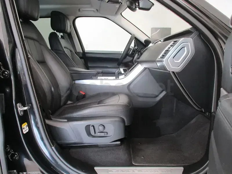 Usado Land Rover Range Rover Sport HSE Dynamic 249 CV (183 kW) 2020 Negro SUV