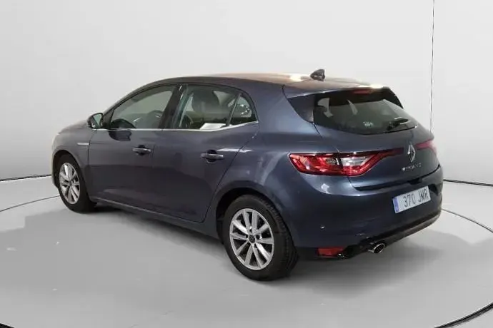 Usado Renault Mégane Zen 130 CV (95 kW) 2016