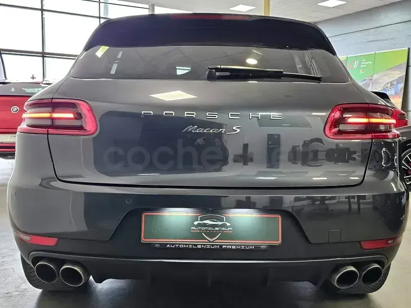 Usado Porsche Macan S Diesel 258 CV (189 kW) 2016 Gris / plata SUV