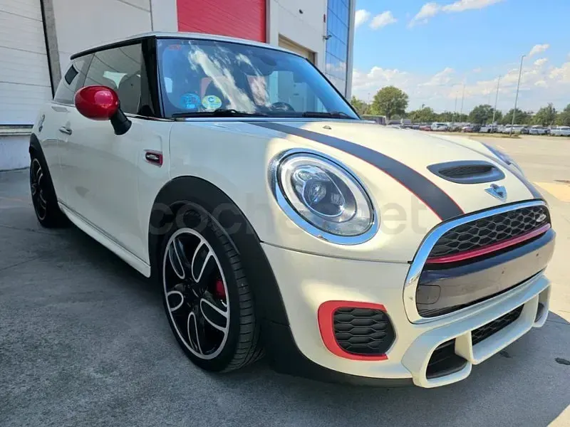 Usado Mini John Cooper Works 231 CV (169 kW) 2017 Blanco Utilitario