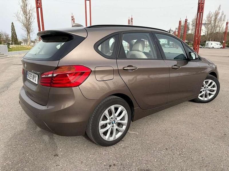 Usado BMW 225 iPerformance 223 CV (164 kW) 2020 Marrón Monovolumen