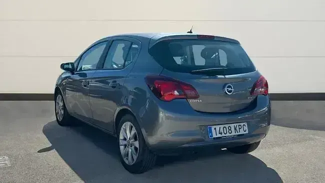 Usado Opel Corsa Selective 90 CV (66 kW) 2018 Gris Utilitario