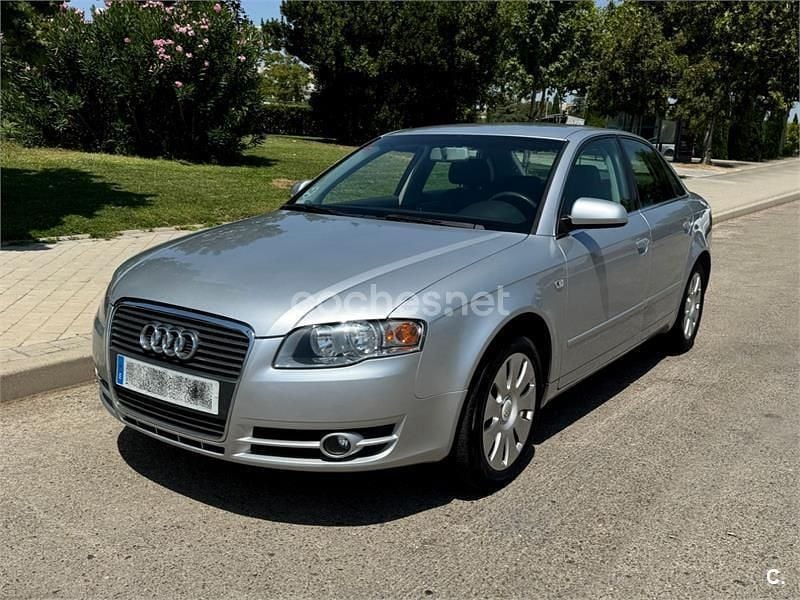 Gris / plata Usado 2006 Audi A4 Berlina | 4900 € (Buen precio) - Imagen 1/4