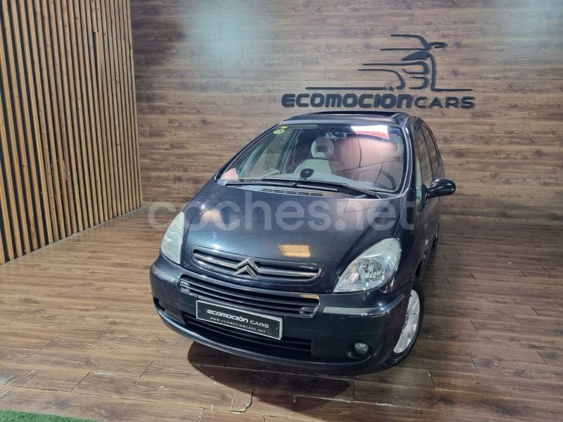 Negro Usado 2006 Citroën Xsara Picasso Exclusive Monovolumen | 2990 € (Buen precio) - Imagen 1/4