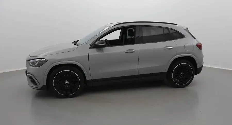 Usado Mercedes GLA200 163 CV (119 kW) 2025 SUV