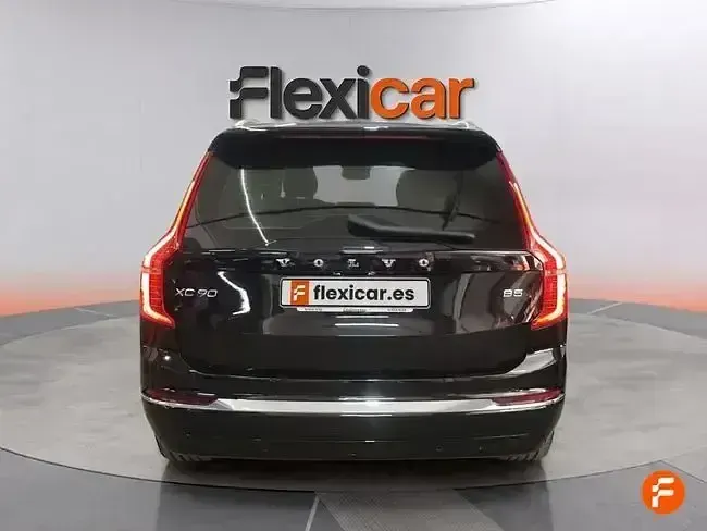 Usado Volvo XC90 Core 235 CV (172 kW) 2024 Negro SUV