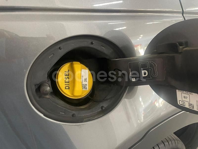 Gris / plata Usado 2019 Land Rover Discovery Sport S SUV | 18.990 € (Precio justo) - Imagen 1/4