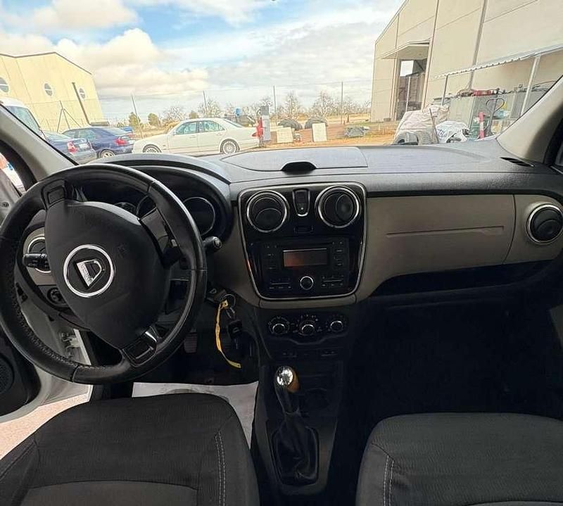 Usado Dacia Lodgy Lauréate 116 CV (85 kW) 2017 Monovolumen