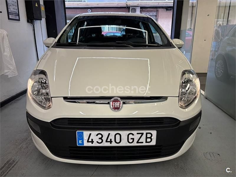 Blanco Usado 2010 Fiat Punto Evo Dynamic Utilitario | 4300 € (Precio justo) - Imagen 1/4