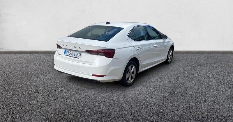 Usado Skoda Octavia Ambition 150 CV (110 kW) 2021