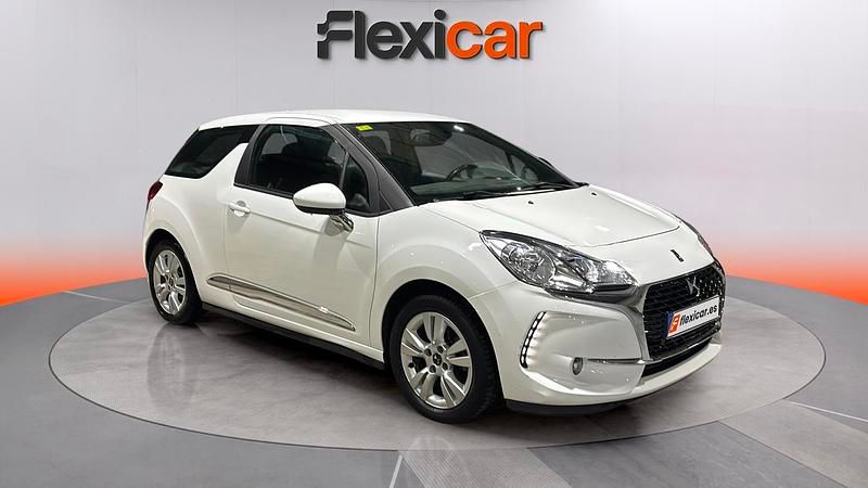 Usado DS Automobiles DS3 82 CV (60 kW) 2018 Blanco Berlina