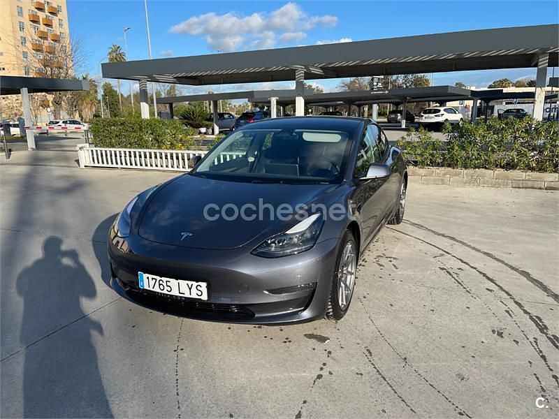 Eléctrico Usado 2022 Tesla Model 3 Berlina | 28.400 € (Buen precio) - Imagen 1/4