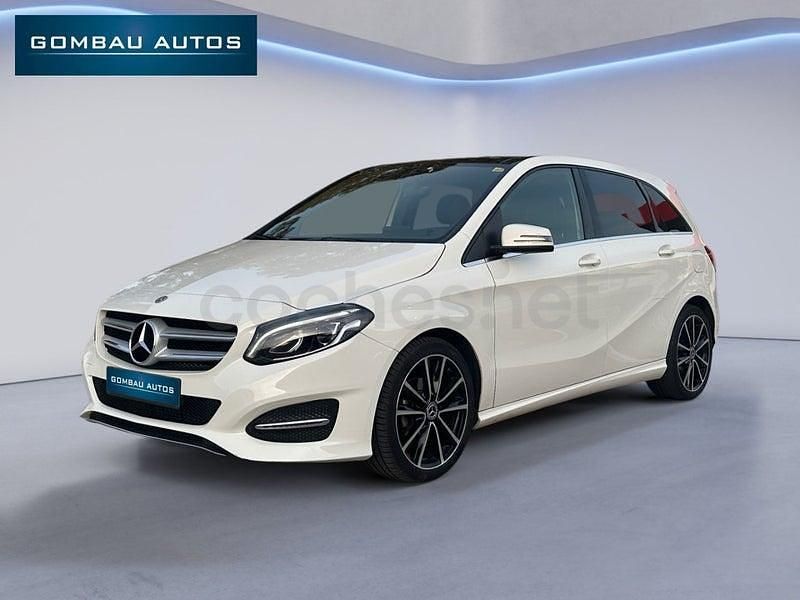 Usado Mercedes B180 109 CV (80 kW) 2017 Blanco Monovolumen