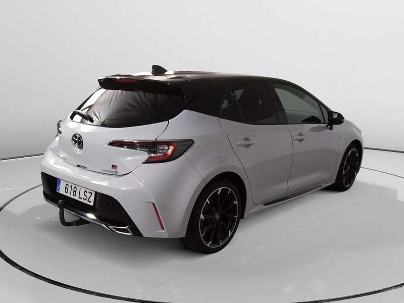 Usado Toyota Corolla Advance 184 CV (135 kW) 2021 Blanco Utilitario