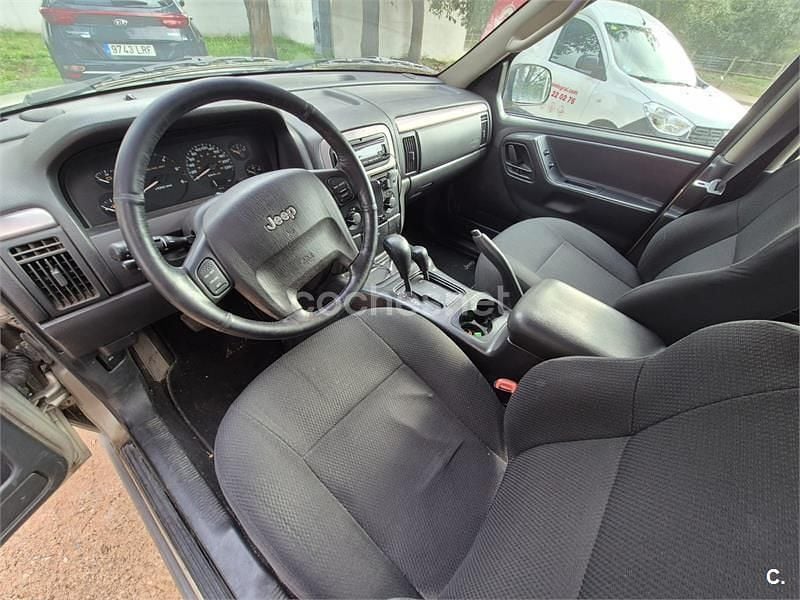 Gris / plata Usado 2002 Jeep Grand Cherokee Laredo SUV | 5200 € (Buen precio) - Imagen 1/2