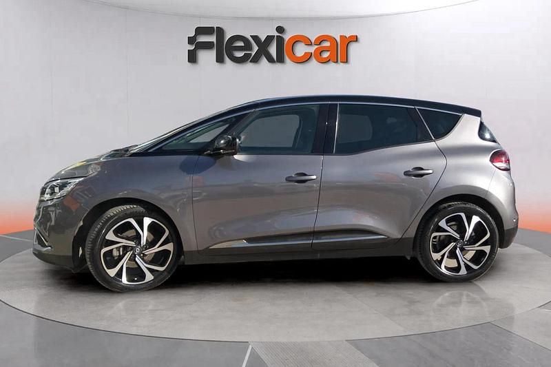 Usado Renault Scénic III Zen 110 CV (80 kW) 2016 Beige Monovolumen