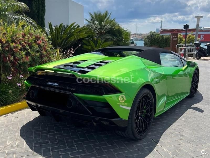 Usado Lamborghini Huracán 640 CV (470 kW) 2023 Verde Descapotable