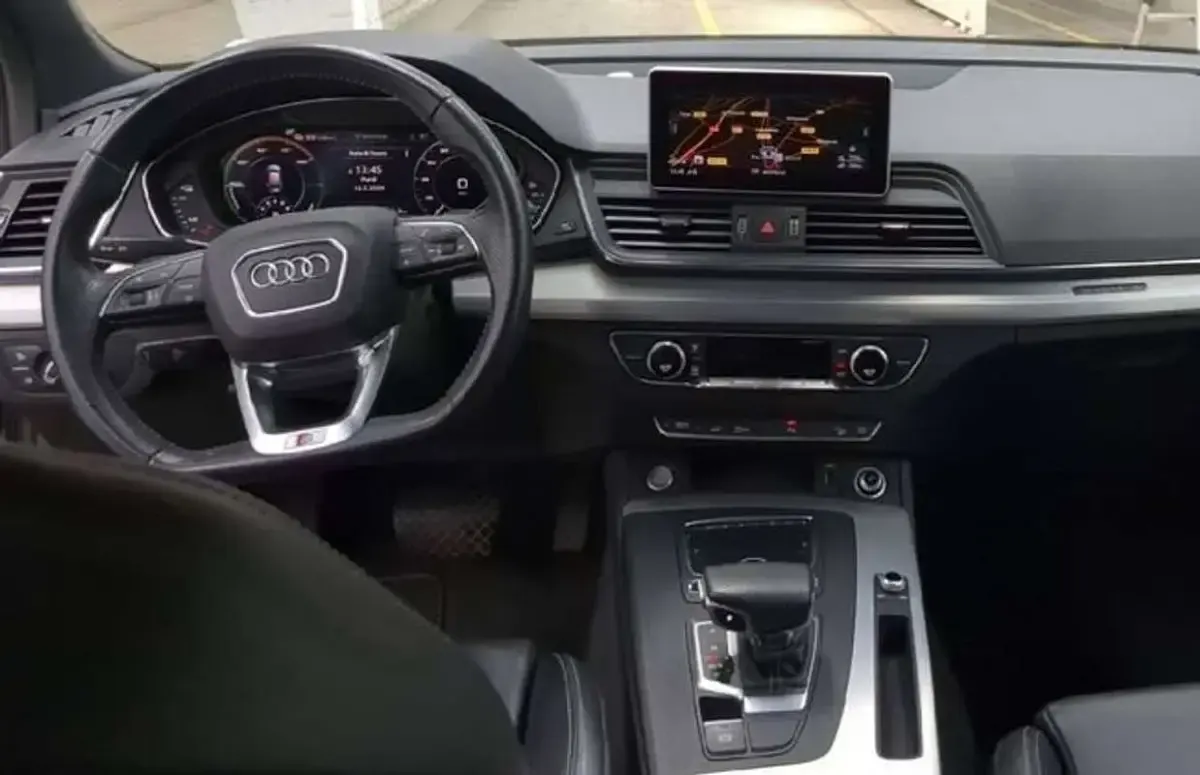 Usado Audi Q5 S-Line 367 CV (269 kW) 2020 Gris SUV