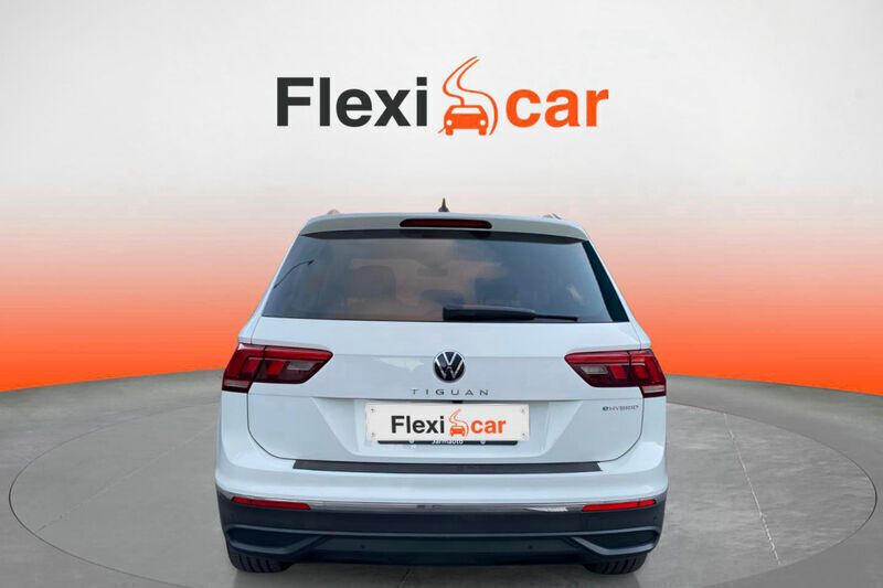 Usado VW Tiguan Life 245 CV (180 kW) 2021 Blanco SUV