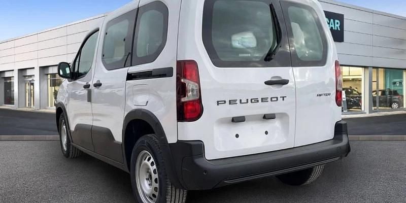 Nieuw Peugeot Rifter Business-Line 99 PK (72 kW) 2025 Wit MPV