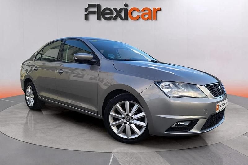 Gris Usado 2018 Seat Toledo Reference Berlina | 7890 € (Super precio) - Imagen 1/4
