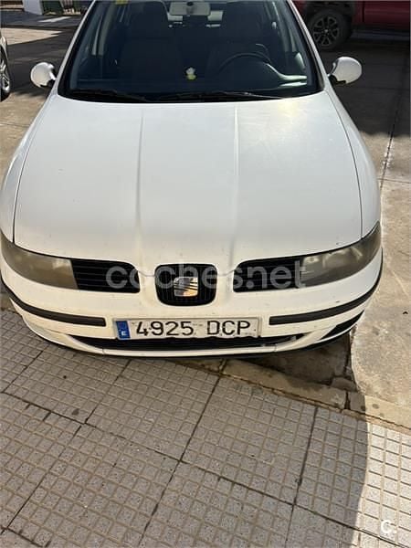 Blanco Usado 2004 Seat Leon Sport Berlina | 2000 € (Super precio) - Imagen 1/4