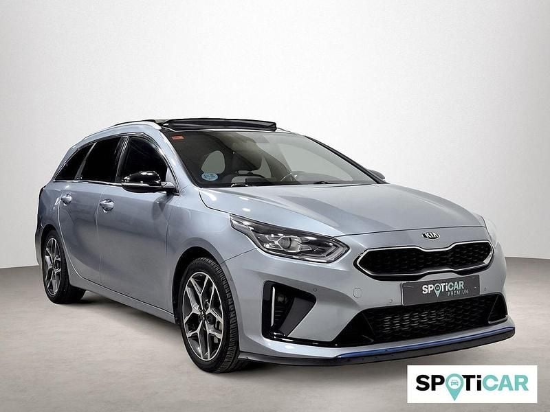 Gris Usado 2019 Kia Ceed GT GT-Line Familiar | 15.500 € (Super precio) - Imagen 1/4