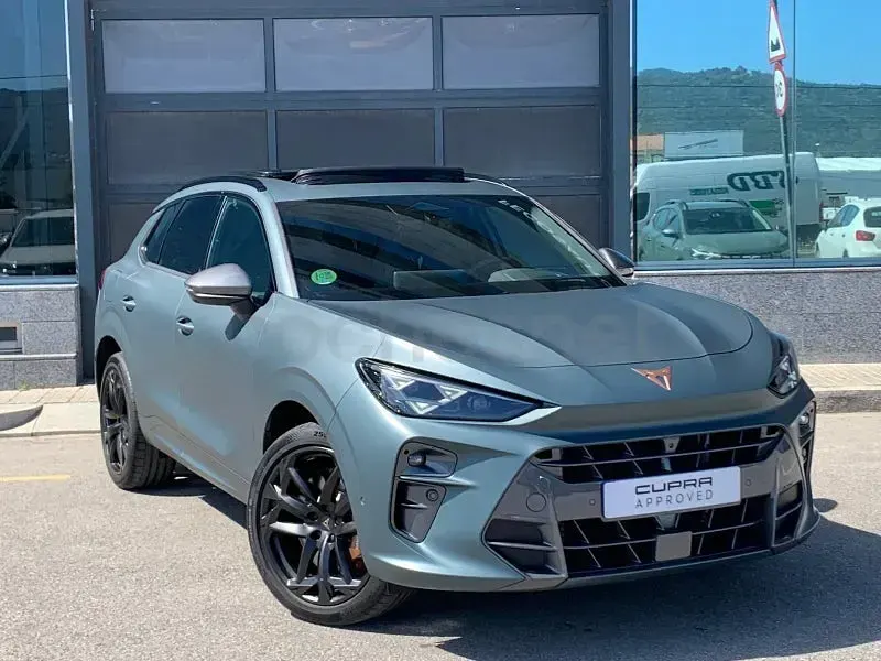 Usado Cupra Terramar VZ 272 CV (200 kW) 2025 Gris / plata SUV