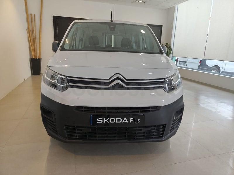 Usado Citroën Berlingo Live 102 CV (75 kW) 2021 Blanco Monovolumen