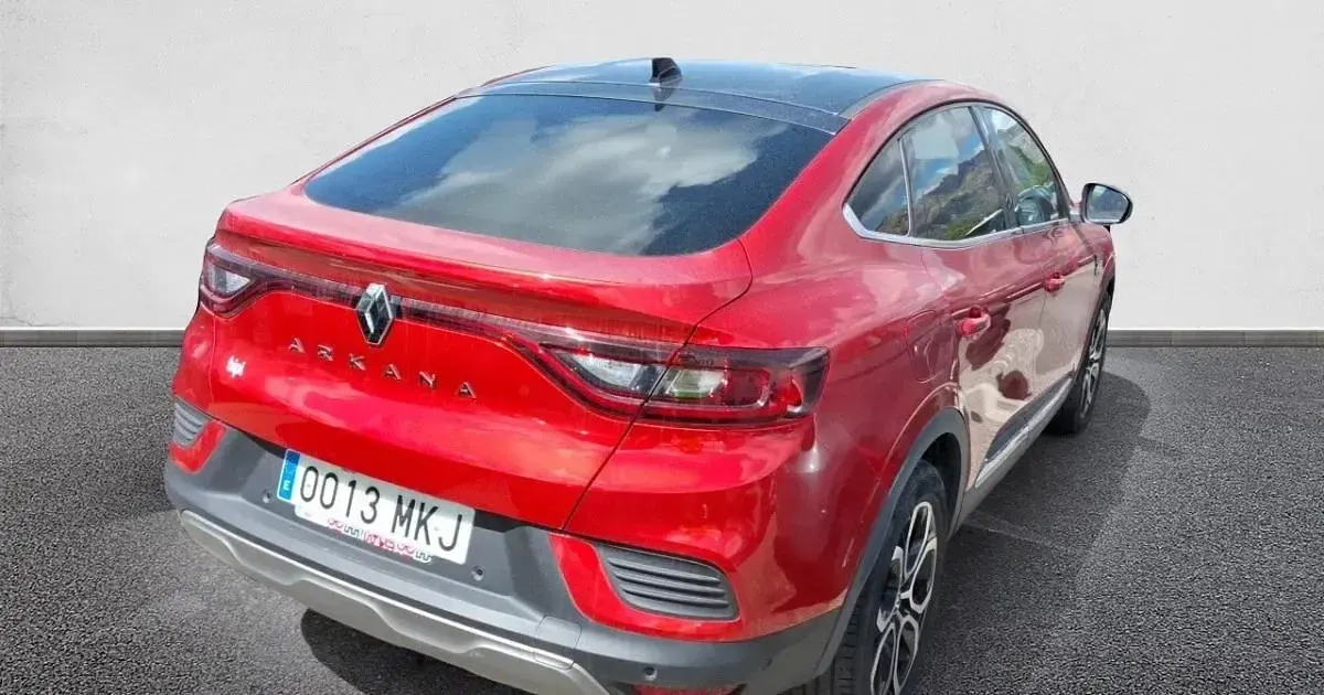 Usado Renault Arkana Techno 140 CV (102 kW) 2023 SUV