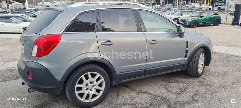 Usado Opel Antara Enjoy 163 CV (119 kW) 2012 Gris / plata SUV