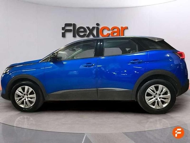 Usado Peugeot 3008 Active 131 CV (96 kW) 2022 Azul SUV