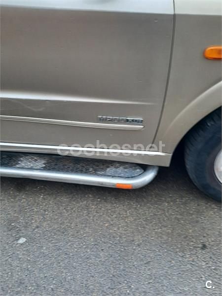 Usado Ssangyong (KGM) Kyron Limited 141 CV (103 kW) 2006 Beige SUV