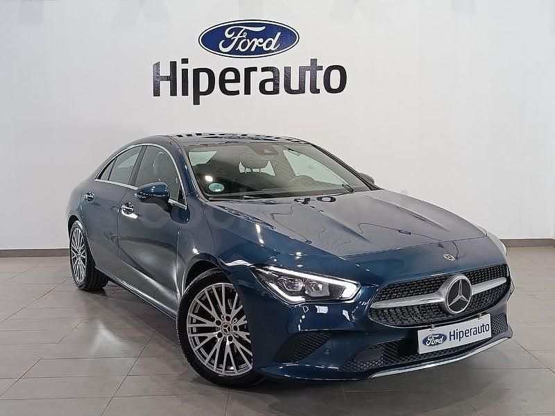 Usado Mercedes CLA180 136 CV (100 kW) 2021 Azul Berlina