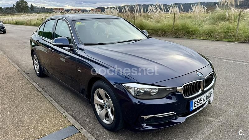 Usado BMW 320 Efficient Dynamics 163 CV (119 kW) 2012 Azul Berlina