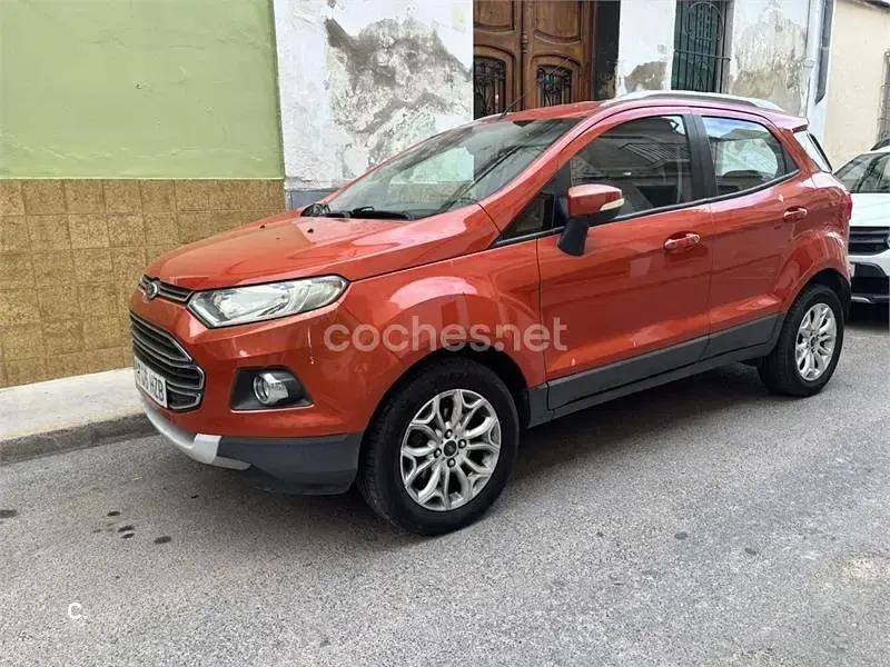 Usado Ford Ecosport Titanium 91 CV (66 kW) 2014 Naranja SUV
