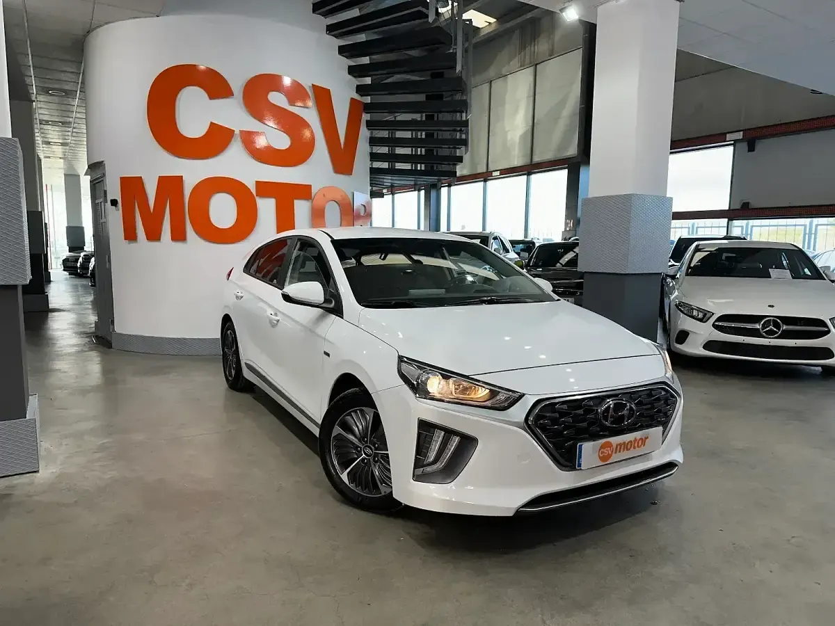 Usado Hyundai Ioniq 141 CV (103 kW) 2021 Blanco Utilitario