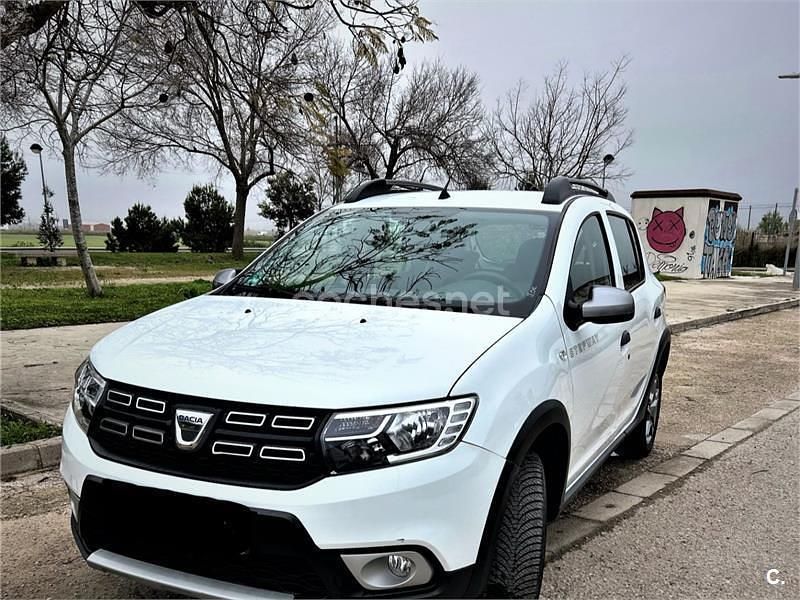 Usado Dacia Sandero Essentiel 90 CV (66 kW) 2019 Blanco Berlina