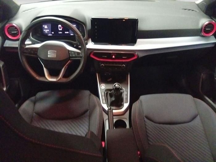 Usado Seat Arona FR 115 CV (84 kW) 2025 Gris SUV