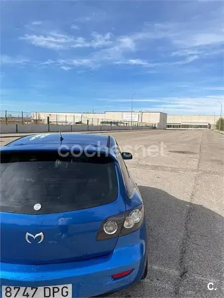 Usado Mazda 3 Sportive 150 CV (110 kW) 2005 Azul Berlina