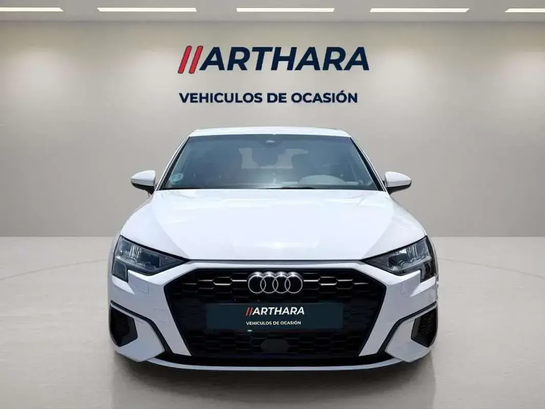 Usado Audi A3 Sportback Advanced 150 CV (110 kW) 2023 Blanco Utilitario
