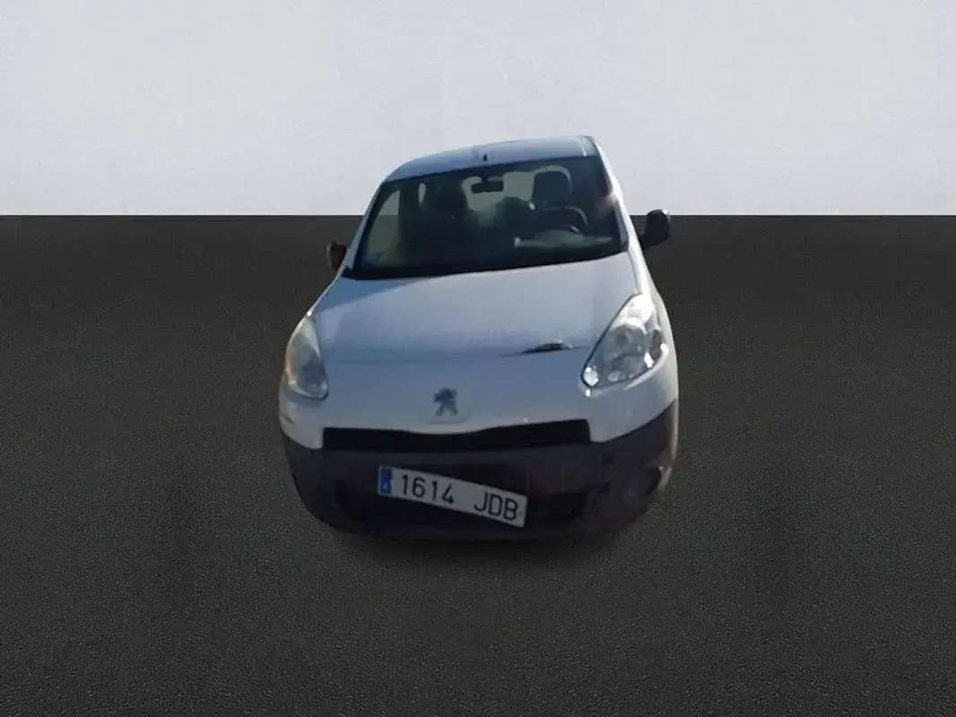 Usado Peugeot TePee Access 92 CV (67 kW) 2015 Blanco Van