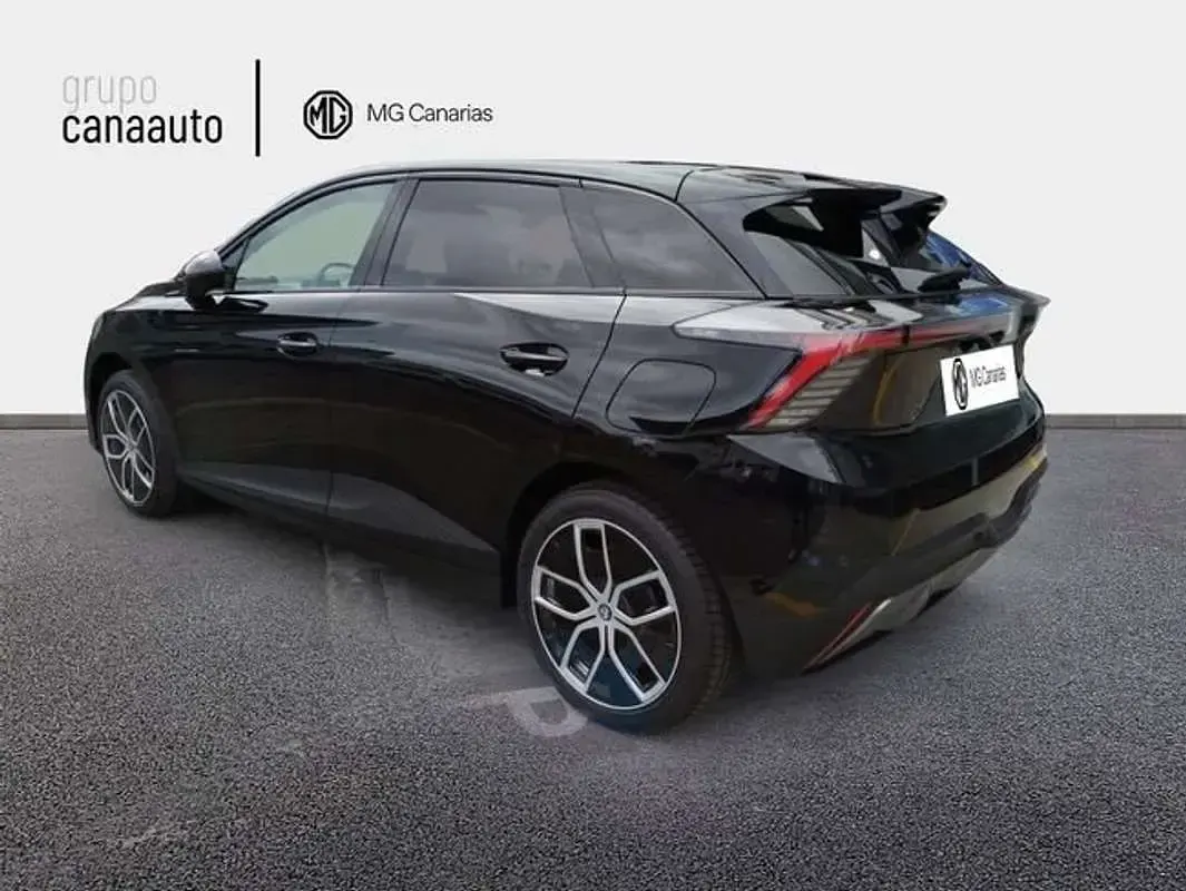 Usado MG MG4 EV Luxury 150 kW (204 CV) 2025 Negro Utilitario