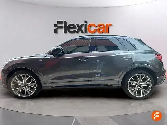 Usado Audi Q3 190 CV (139 kW) 2019 Gris SUV