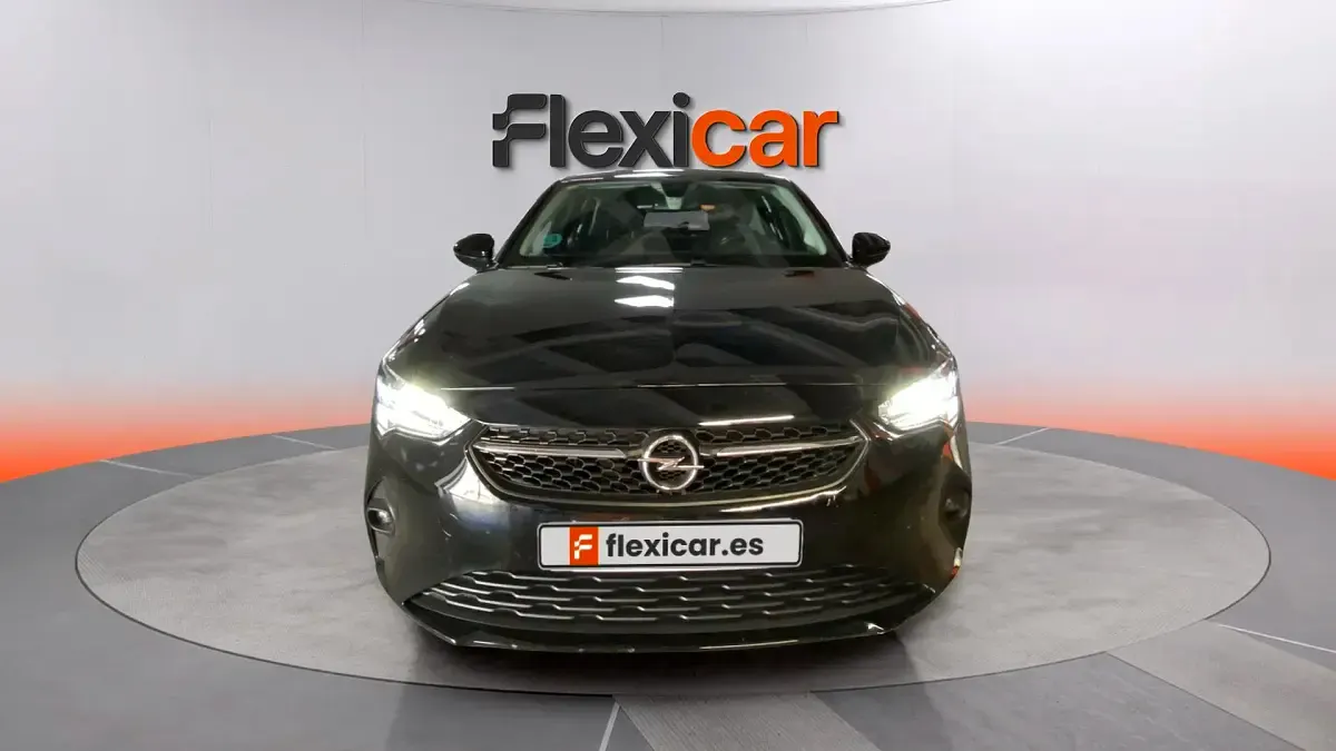 Usado Opel Corsa Edition 101 CV (74 kW) 2020 Negro Utilitario