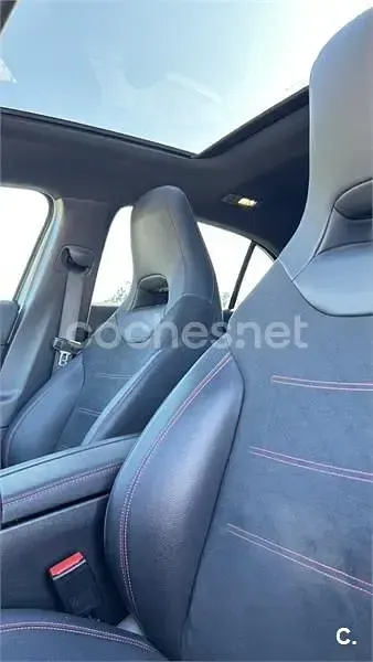 Usado Mercedes A200 136 CV (100 kW) 2019 Gris / plata Berlina