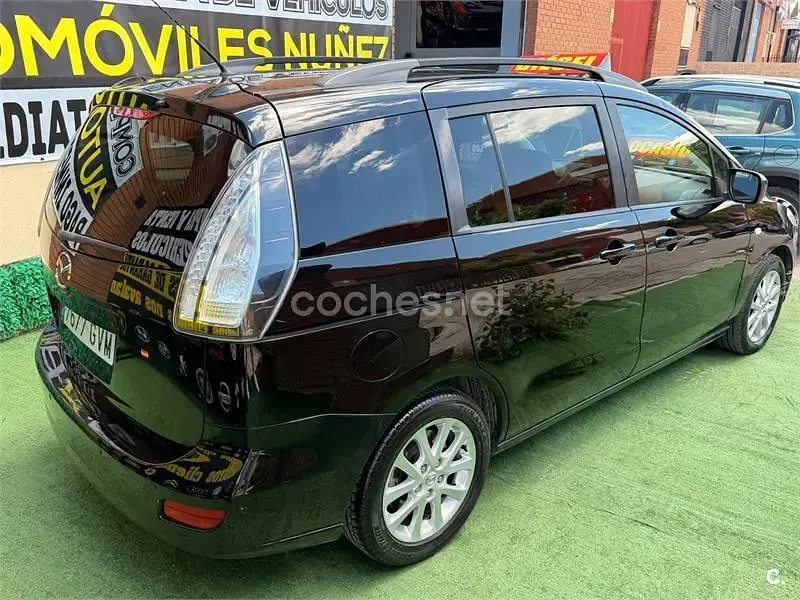 Usado Mazda 5 Style 110 CV (80 kW) 2010 Negro Monovolumen