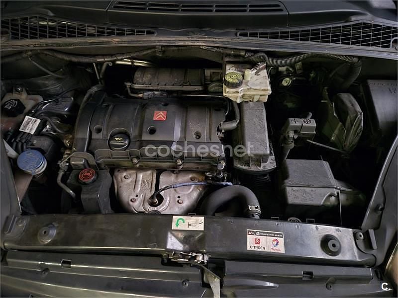 Usado Citroën Xsara Picasso Exclusive 95 CV (69 kW) 2006 Azul Monovolumen