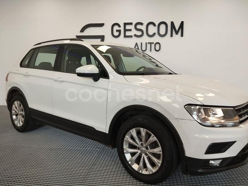 Blanco Usado 2017 VW Tiguan Edition SUV | 15.900 € (Precio justo) - Imagen 1/4
