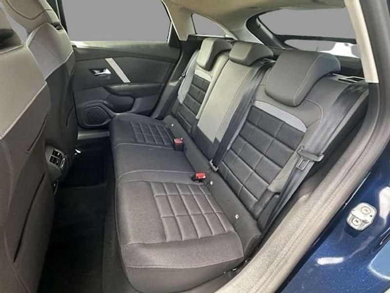 Usado Citroën C4 136 CV (100 kW) 2025 Azul SUV